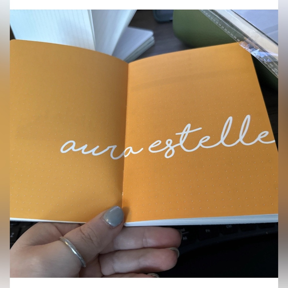 Aura Estelle Undated Planner and Notebook Bundle A6 - Picture 3 of 9